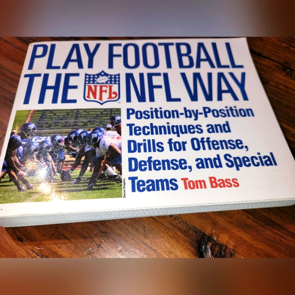 PLAY FOOTBALL THE NFL WAY book